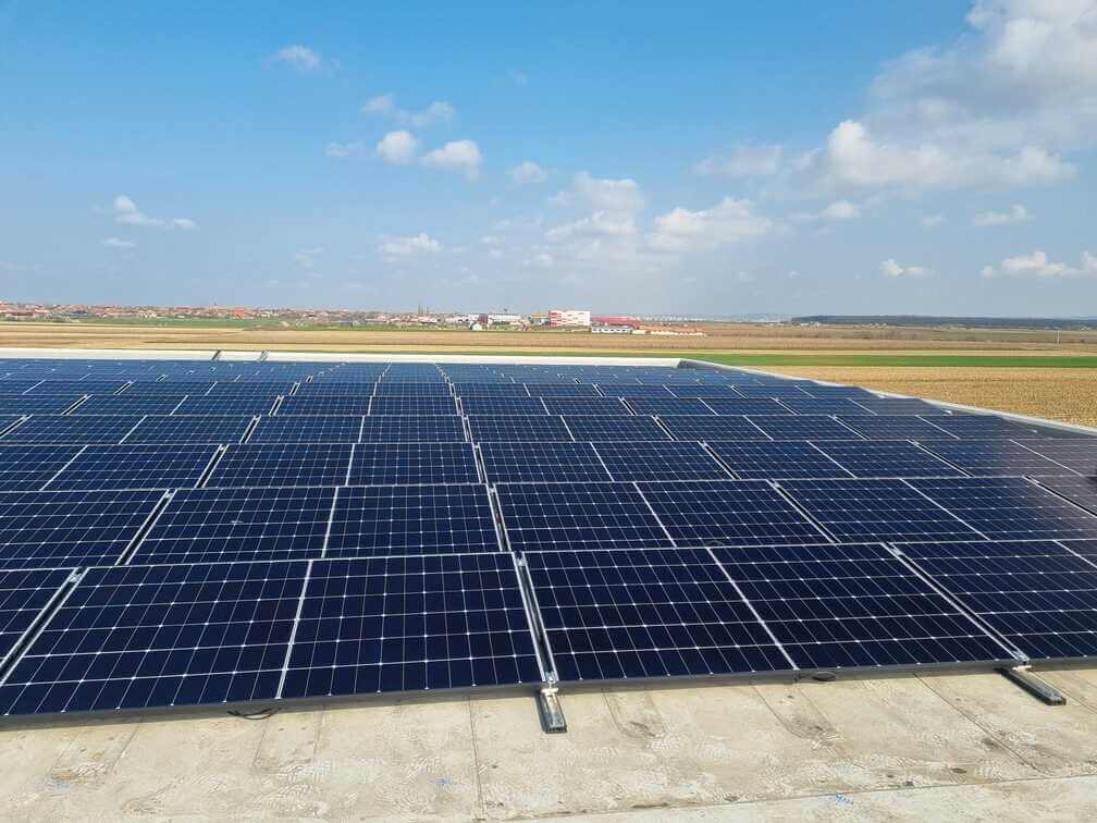 Panouri Solare LONGi Hi-MO X6: Fresco Verde Oradea Eficiență 130 kW